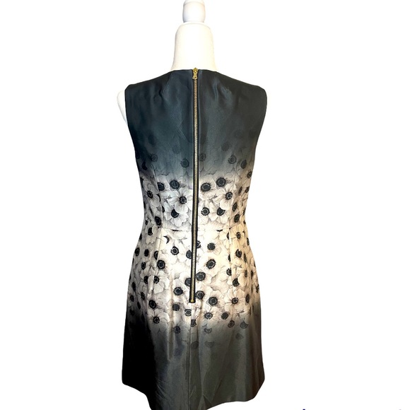 MILLY - Sleeveless shift dress. Two front pockets and exposed zipper. - Picture 6 of 14